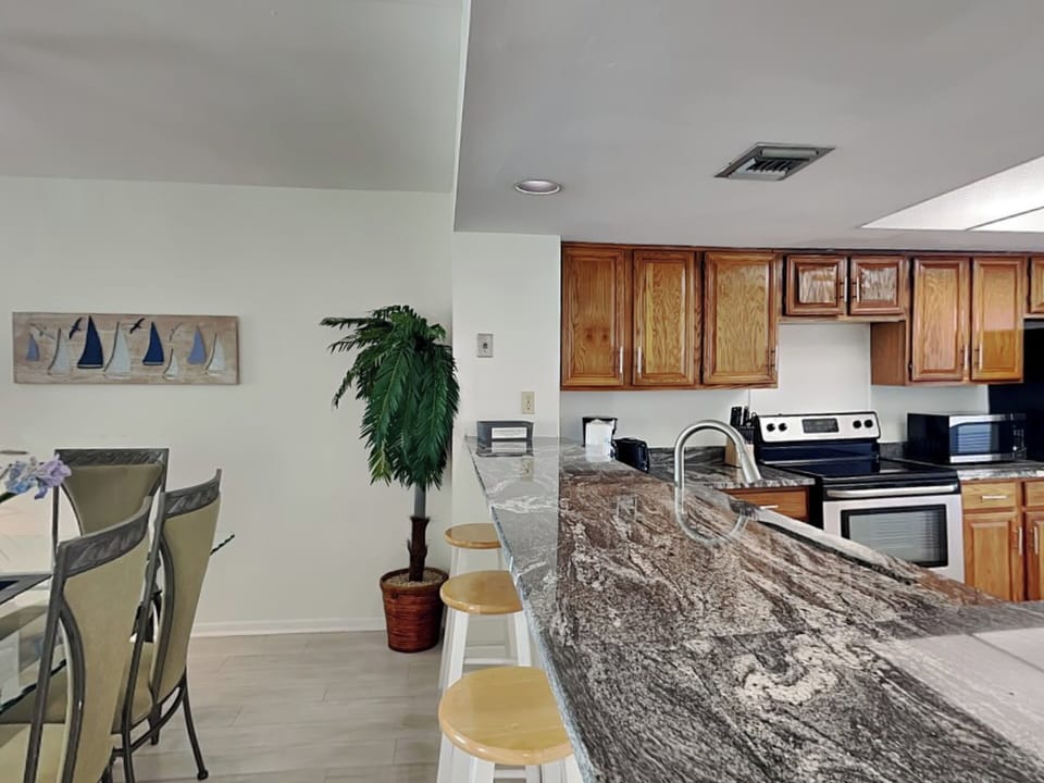 Breakfast Bar
