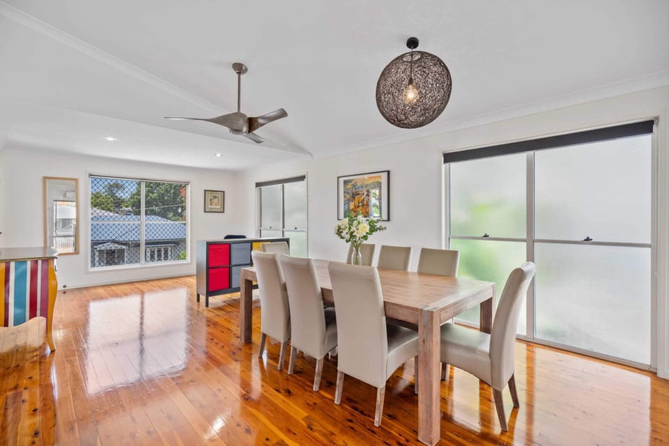 Apartment | Dining