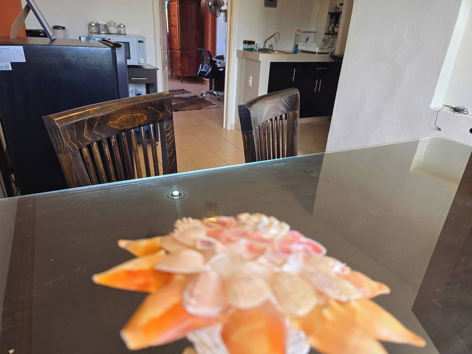 Apartment, 1 Bedroom, Balcony, City View | Dining