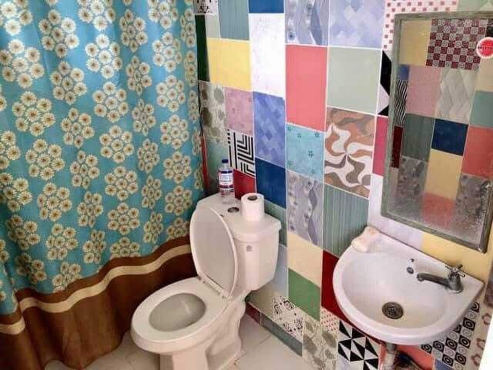 Villa, 4 Bedrooms | Bathroom | Shower, towels, soap, shampoo