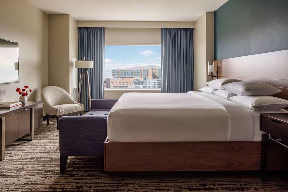 Hypo-allergenic bedding, pillowtop beds, in-room safe, desk
