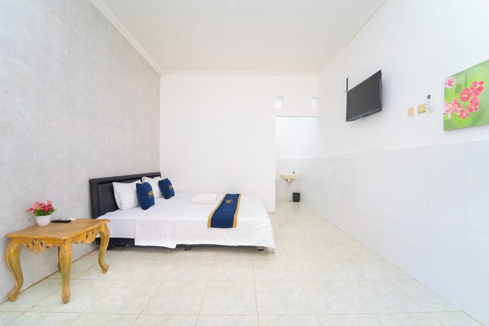 Executive Double Room | Free WiFi