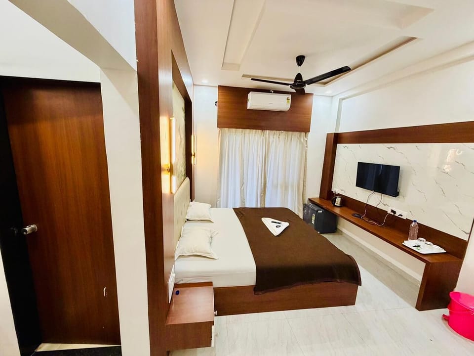 Deluxe Double Room | Free WiFi