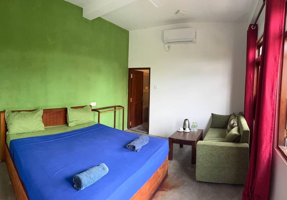 Superior Double Room, Pool View | Desk, free WiFi