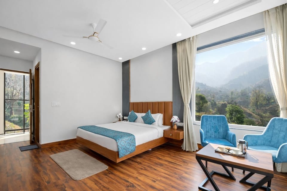 Luxury Room, Mountain View | Free WiFi