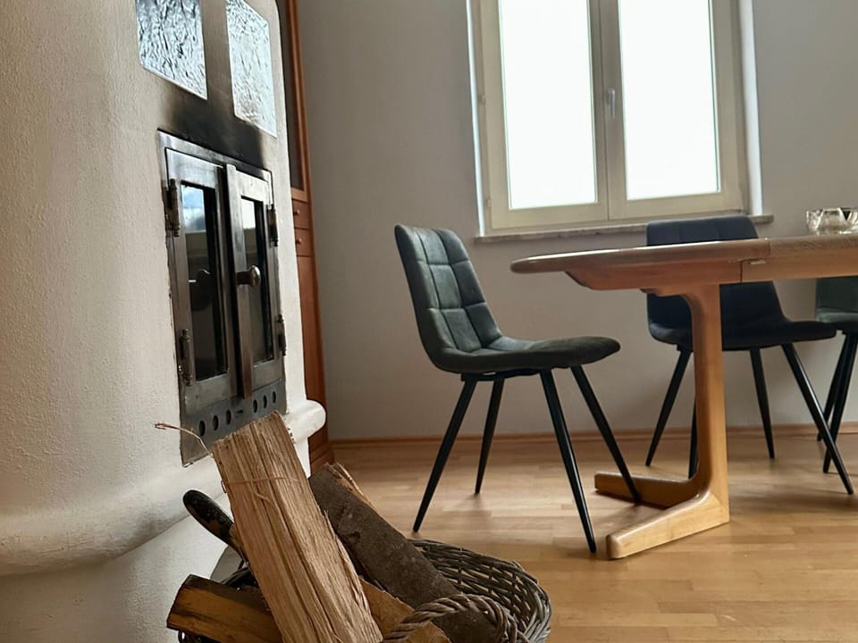 House | Dining