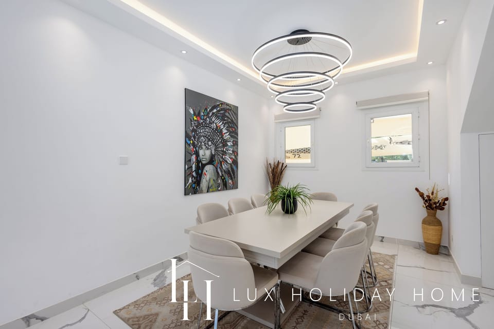 Villa | In-room dining
