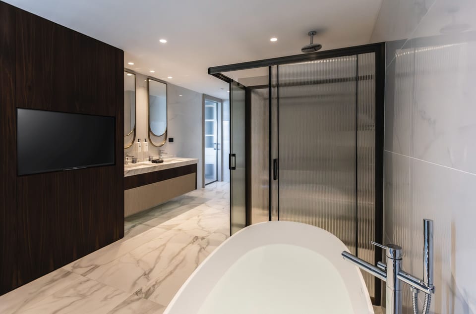 Panoramic Double Room, Balcony, Sea View | Bathroom | Shower, rainfall showerhead, free toiletries, hair dryer
