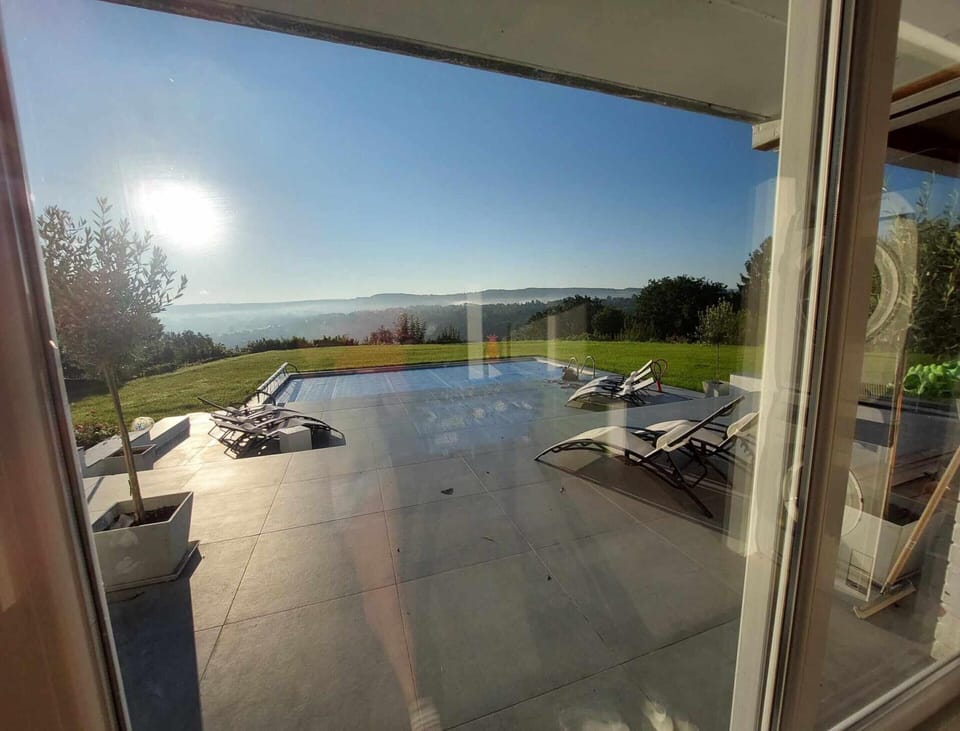 Villa | Balcony