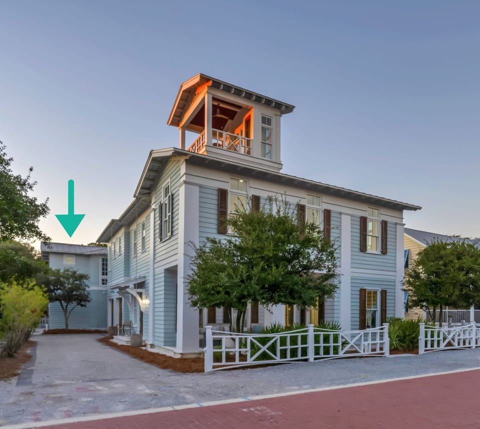 House, Multiple Beds (Sea La Vie Seaside Carriage House) | Exterior