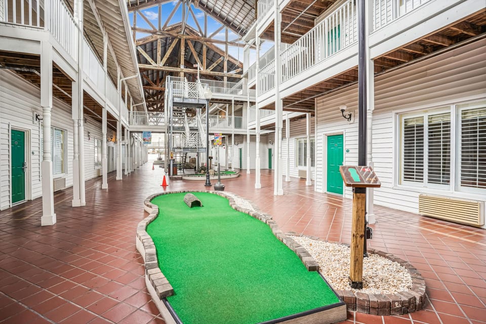 Condo, Multiple Beds (Harbourside 3313) | Property grounds