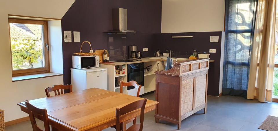 Shared fridge, microwave, highchair