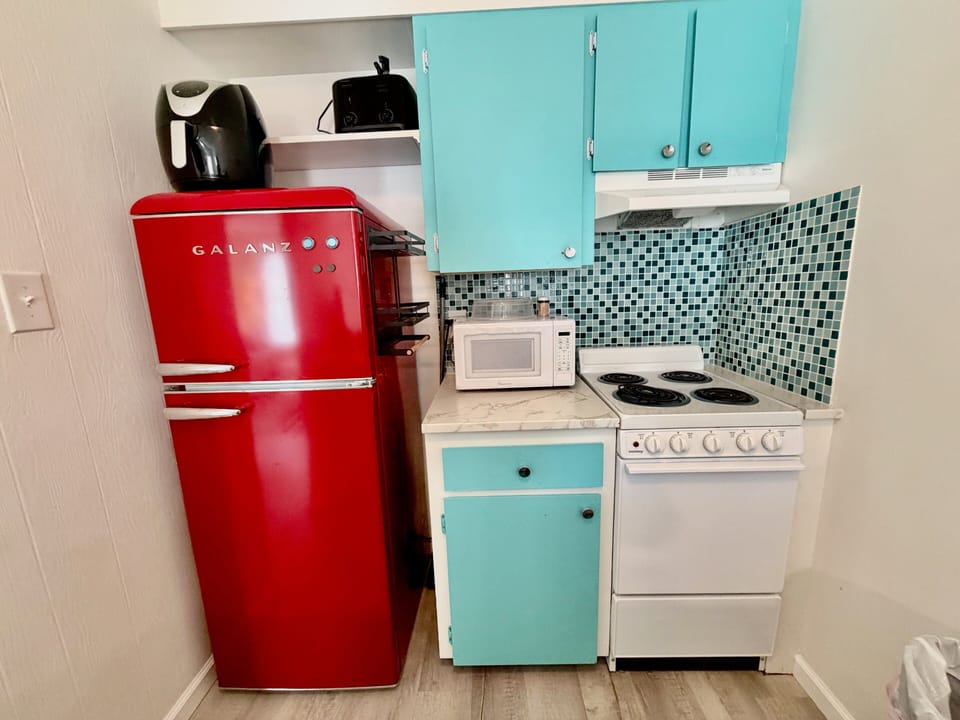 Island Villa 11. Gulf Shores, AL 36542. 1 Bedroom Sleeps 4. Located in the new Waterfront District in Gulf Shores.