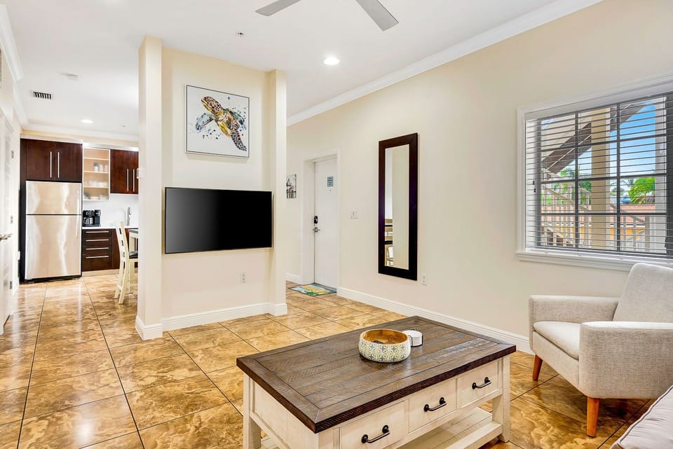 2BR Beach Club – Beach, Heated Pool & Hot Tub (6311)