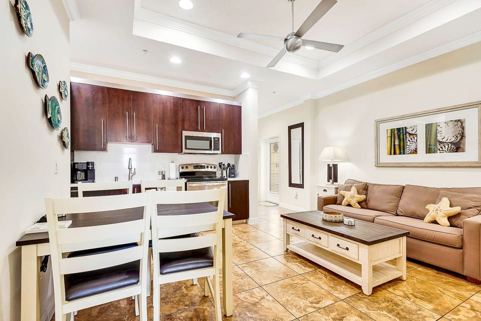 2BR Beach Club – Heated Pool, Hot Tub & Beach (6276)