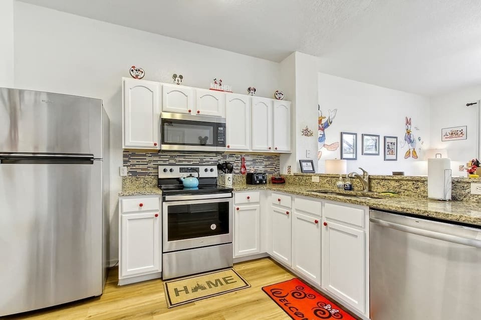 Cook a meal in our fully equipped kitchen with new stainless steel appliances