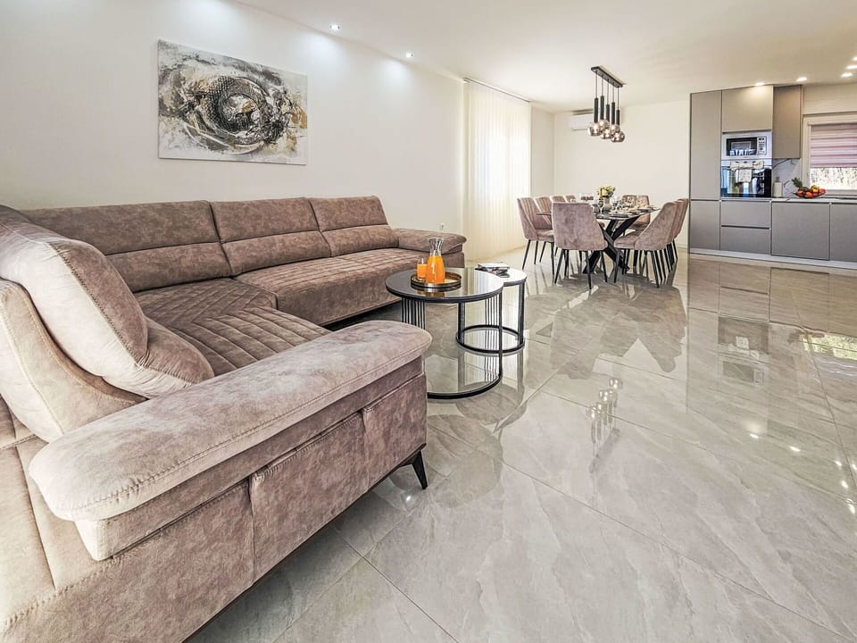 Flooring, Floor, Interior Design, Furniture, Wood, Ceiling, Couch, Living Room, Wood Flooring, Room