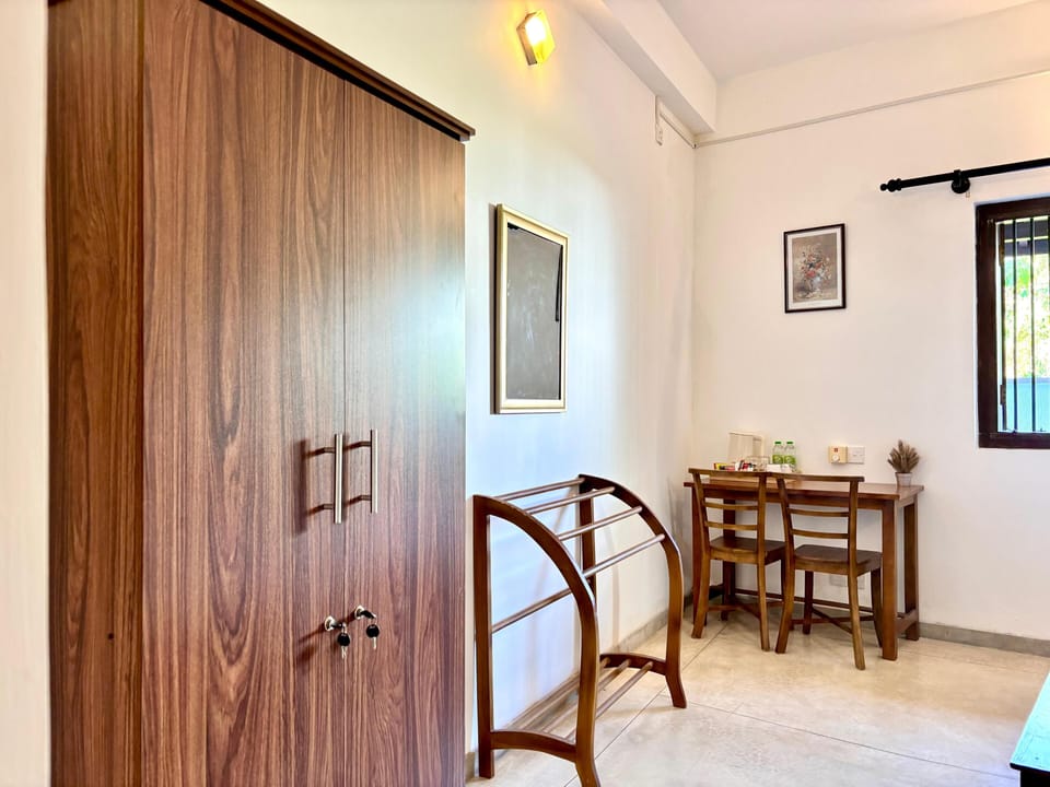 Deluxe Double or Twin Room | Desk, laptop workspace, free WiFi