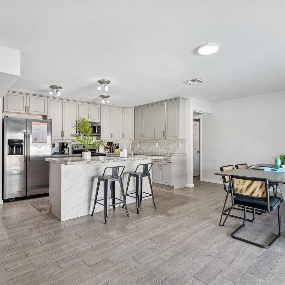 Open concept dining — enjoy meals together with plenty of seating
