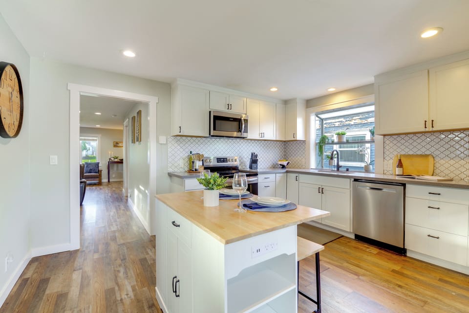 House (3 Bedrooms) | Interior