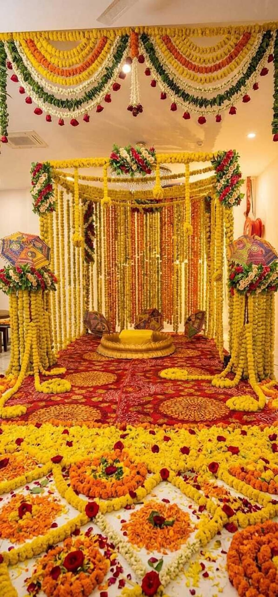 AKD HOMES Hotel in Noida