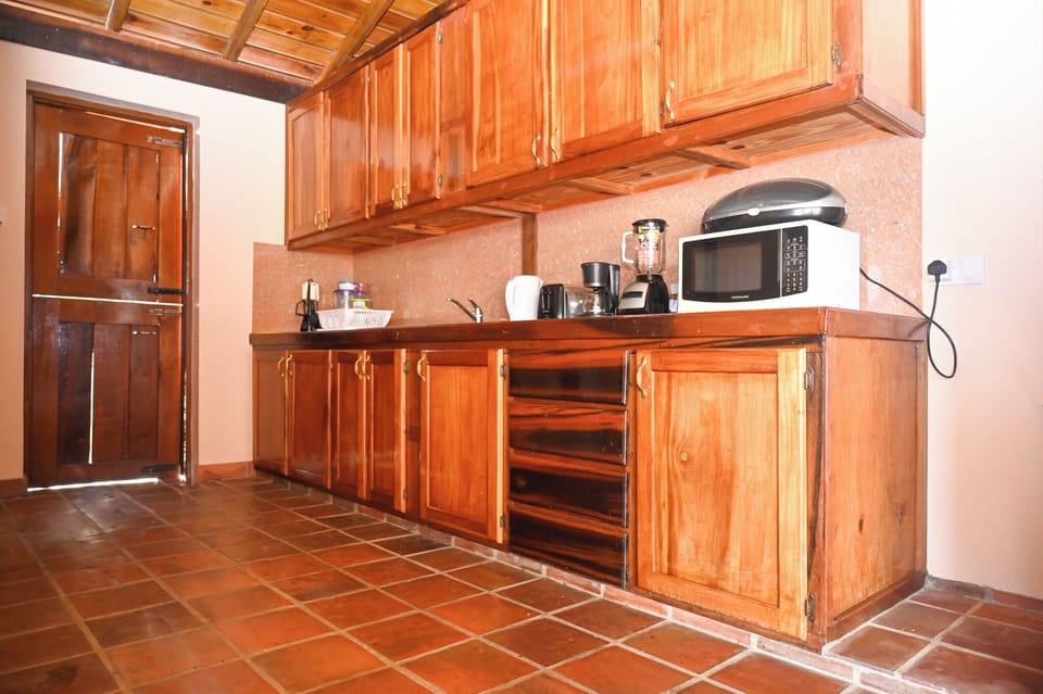 House, Mountain View | Private kitchen