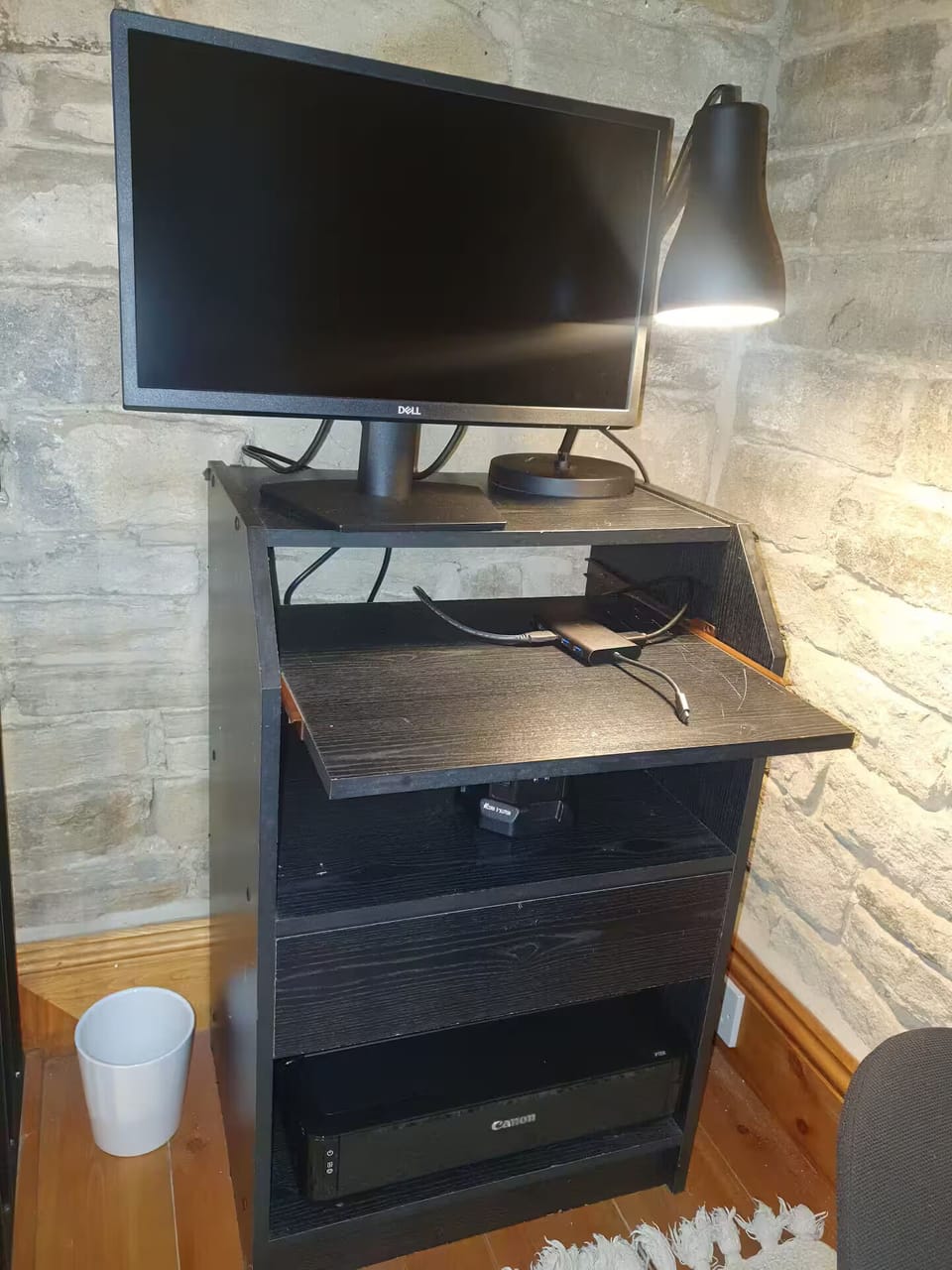 Workstation - Just bring your laptop!