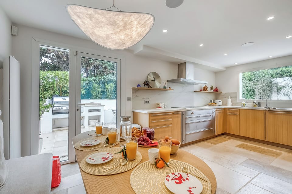 Kitchen and dining area