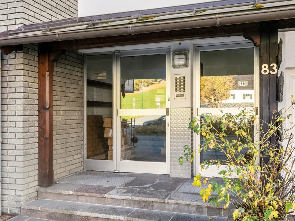 Entrance / Reception