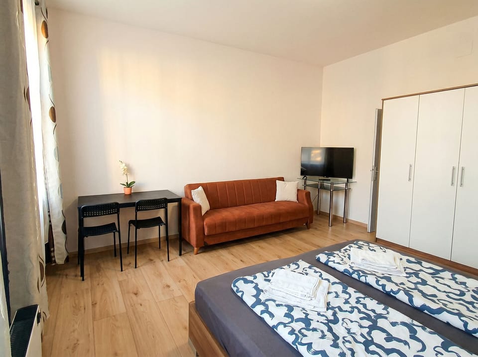 Basic Apartment | Interior