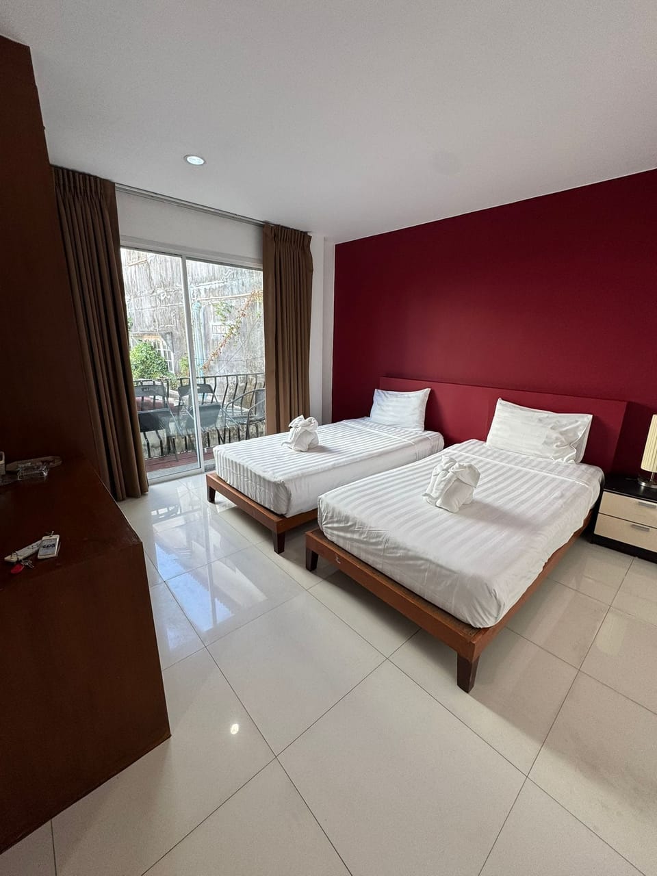 Classic Twin Room, Balcony, City View | In-room safe, iron/ironing board, free WiFi