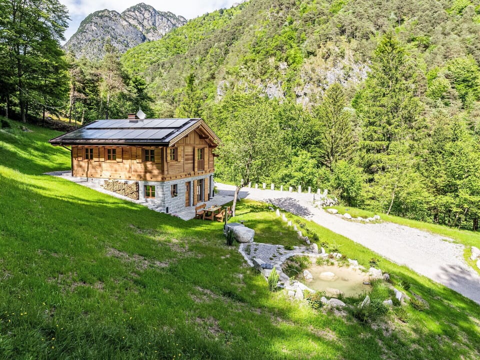 Cottage, House, Home, Mountain Range, Rural Area, Hill Station, Valley, Log Cabin, Hut, Alps