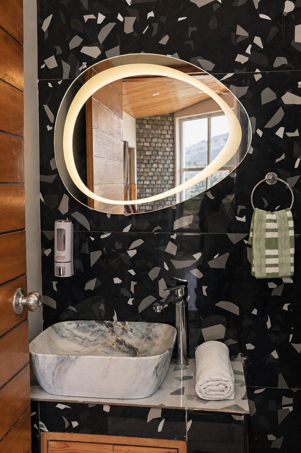 Family Room | Bathroom | Shower, free toiletries, slippers, towels
