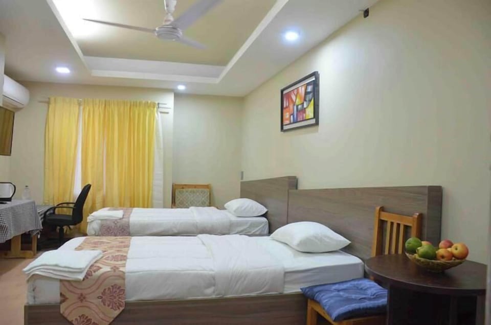 Free WiFi, bed sheets