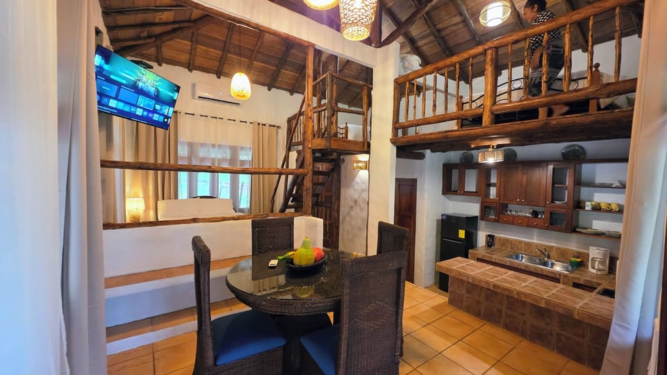 Small Cabin 