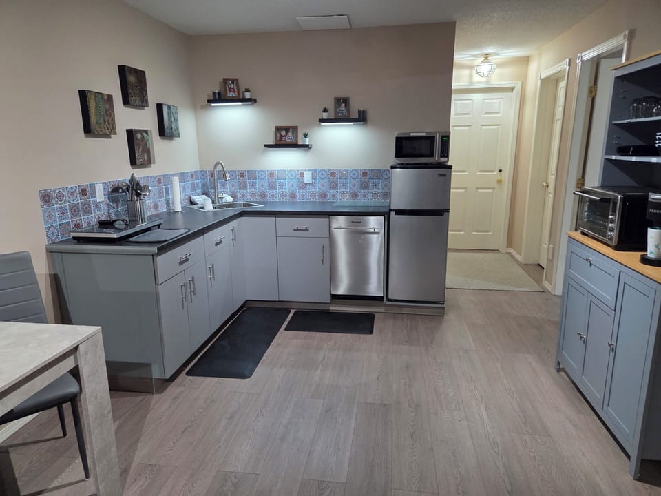 Guest Suite Kitchen