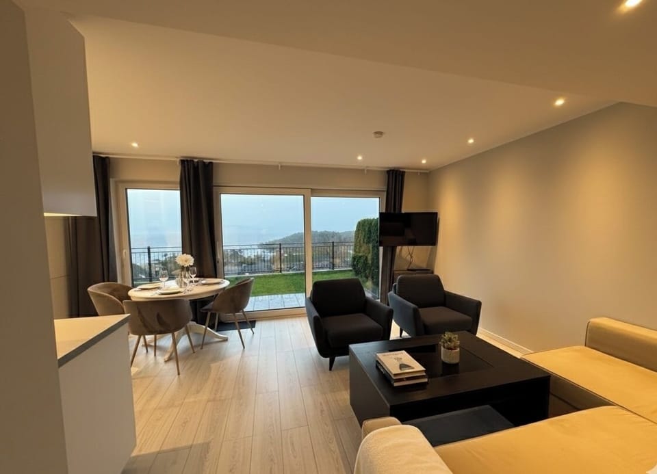 Live room