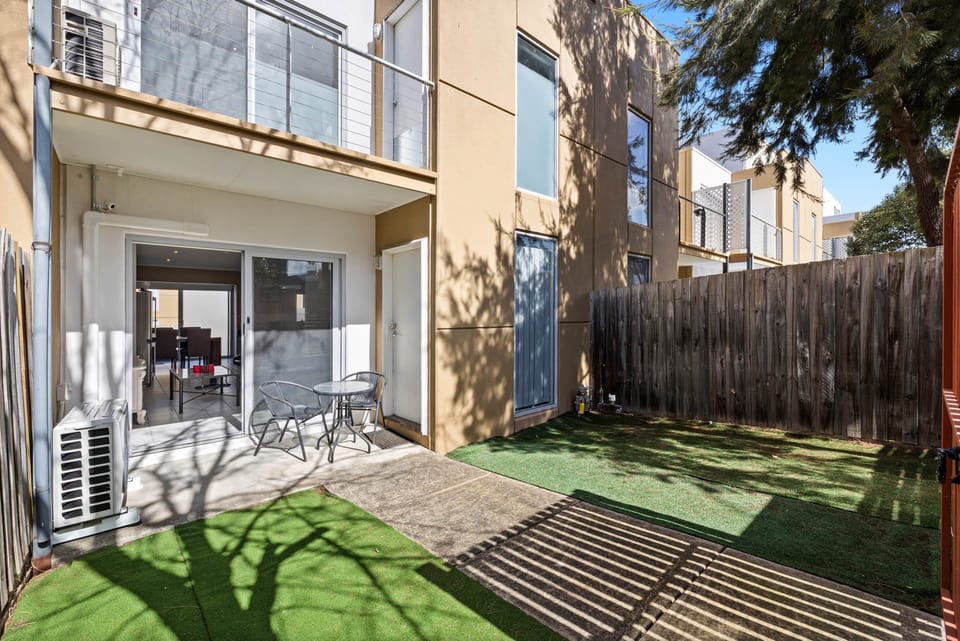13_23-33 Cambridge St, Box Hill-20