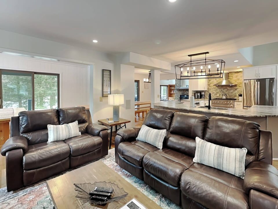 House (6 Bedrooms) | Property amenity