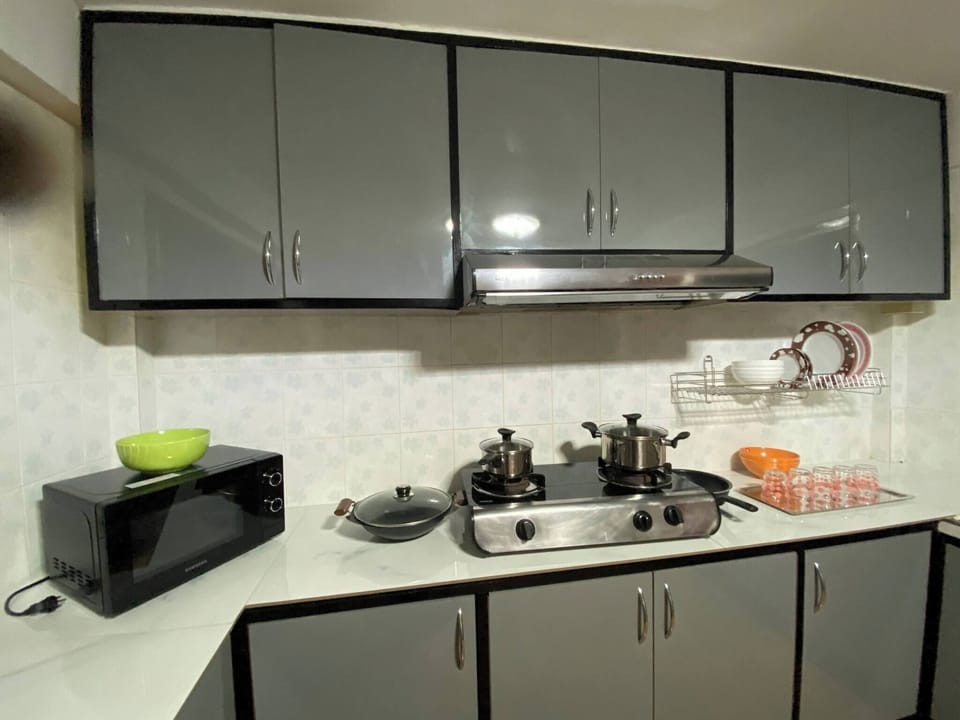 Bungalow, 4 Bedrooms, Accessible, Terrace | Private kitchen
