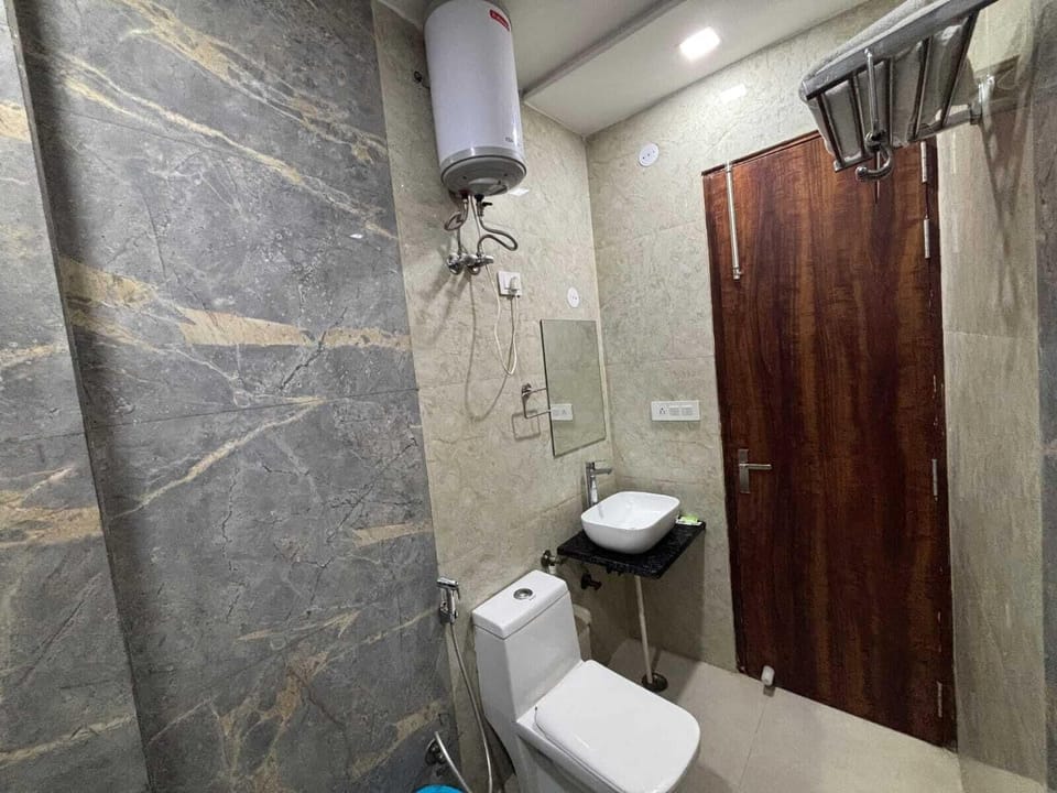 Deluxe Room | Free WiFi