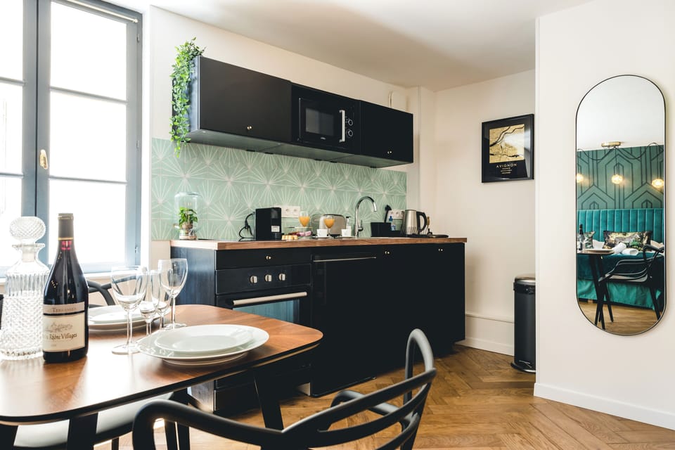 Private kitchenette