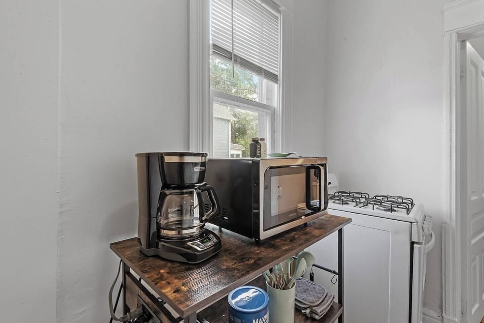 Start your day with a fresh cup of coffee, or easily reheat your favorite meals using the convenient appliances provided here.