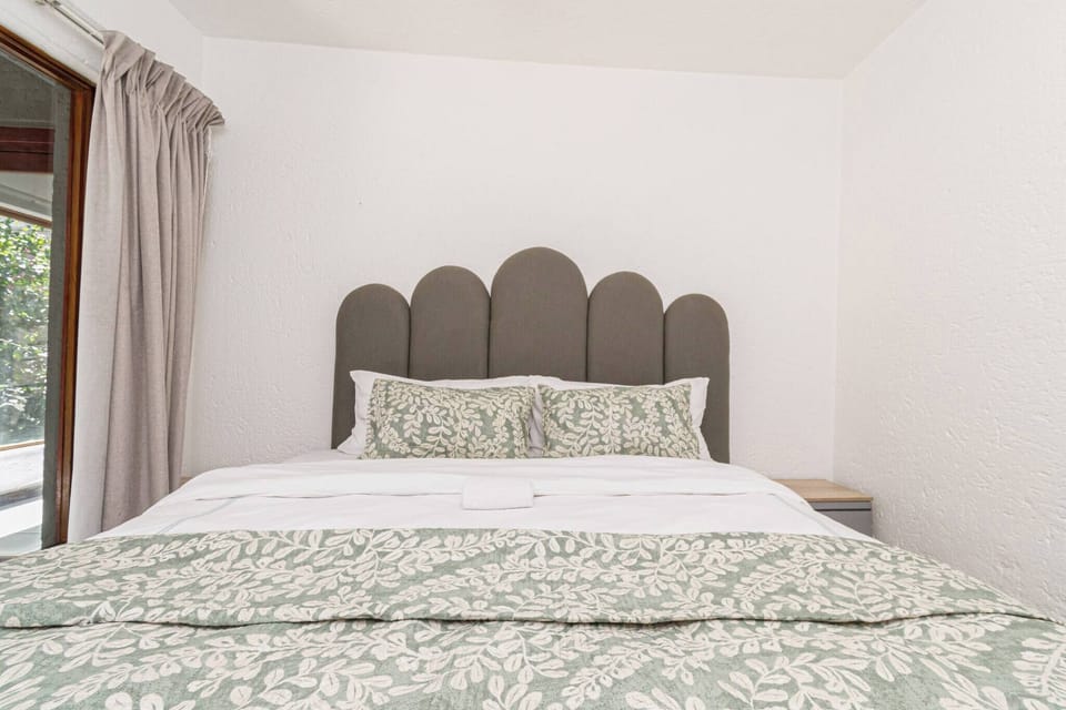 Apartment, 3 Bedrooms, Smoking, Balcony | 3 bedrooms