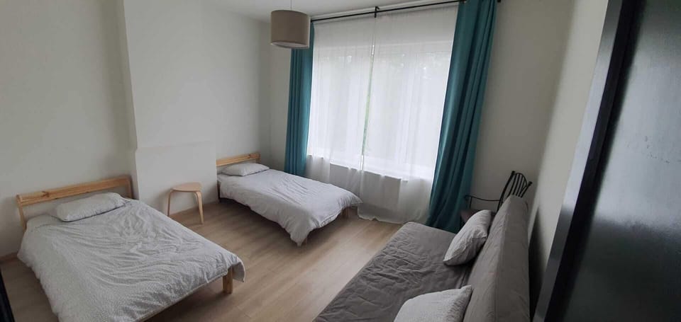 Basic Townhome | Free WiFi