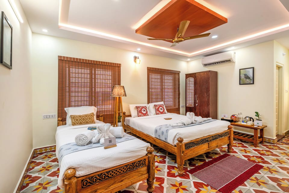 Deluxe Double Room, Mountain View | Free WiFi