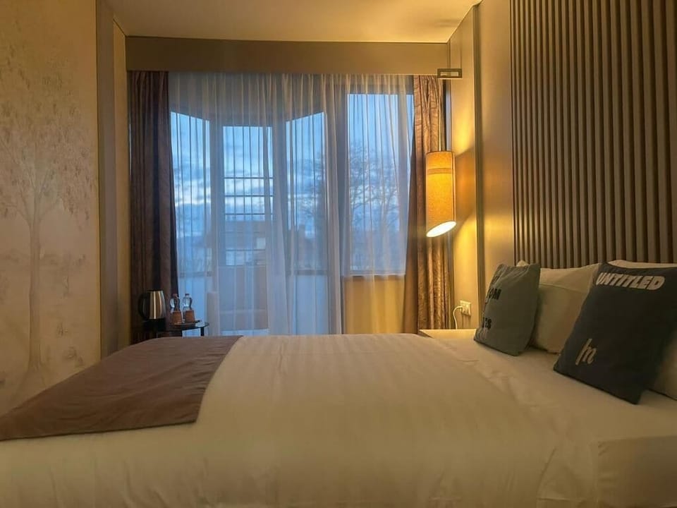 Classic Double Room | Soundproofing, free WiFi
