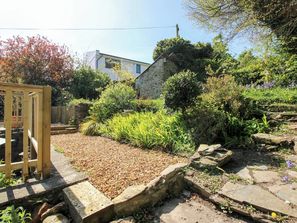 Cottage | Property grounds