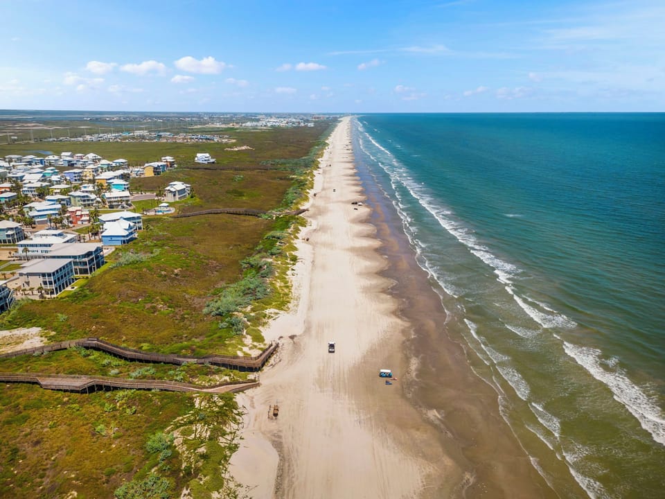 Dauphin Beach House Cottage in Port Aransas