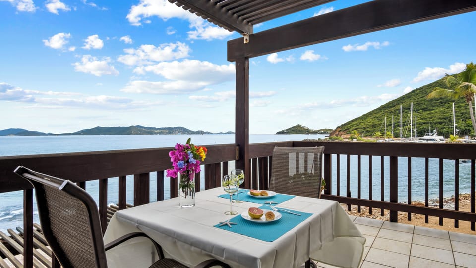 Breakfast with a view!